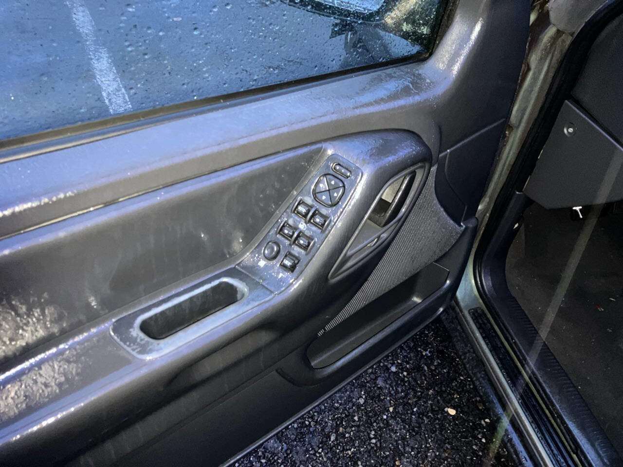 Used 2004 Jeep Grand Cherokee Laredo w/ Convenience Group image 29