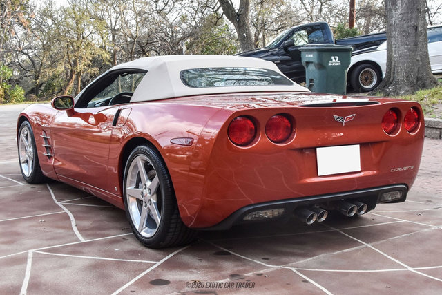 Used 2006 Chevrolet Corvette Convertible w/ Preferred Equipment Group RWD image 21