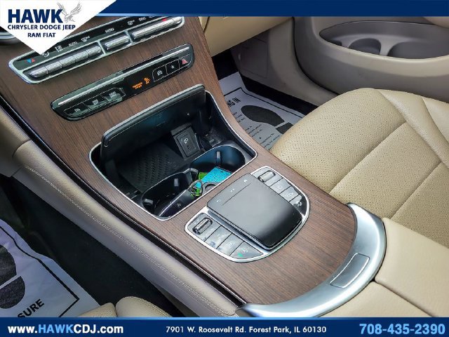 Used 2021 Mercedes-Benz GLC 300 4MATIC w/ Premium Package image 24