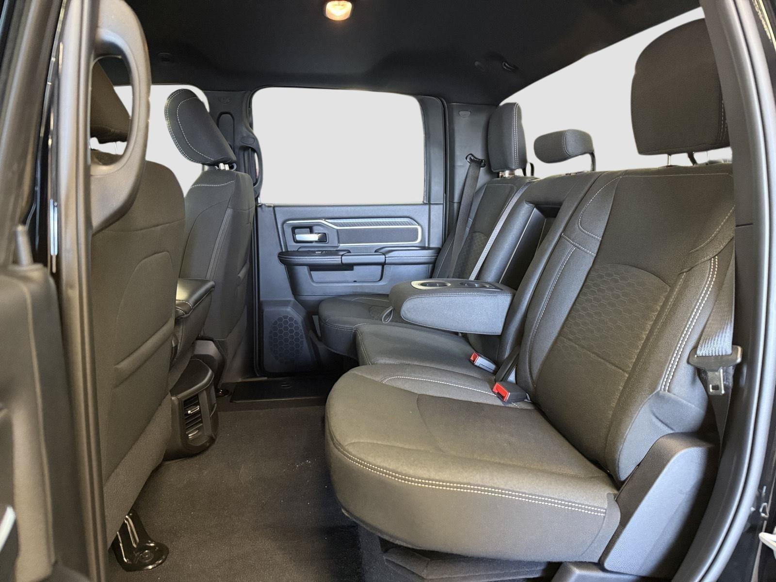New 2026 RAM 2500 Big Horn AWD/4WD image 27