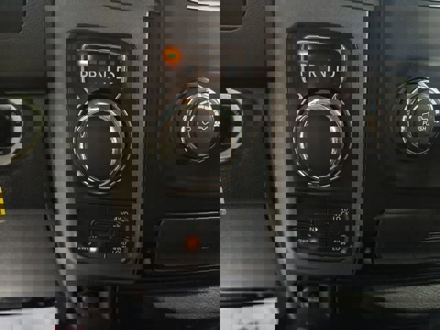 Used 2019 RAM 1500 Express image 32