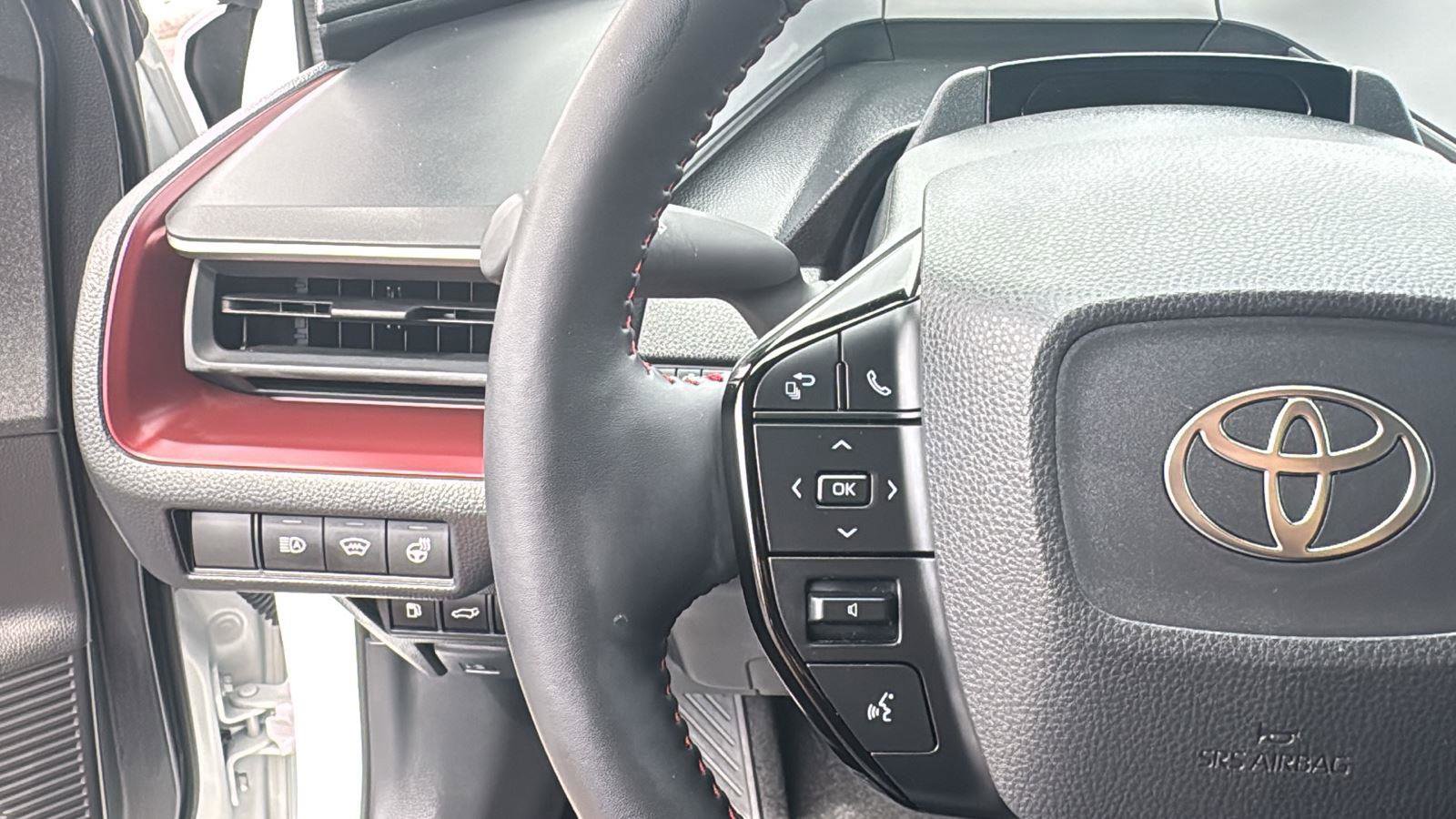 Used 2025 Toyota Prius Plug-In Hybrid w/ Limited Premium Package image 16