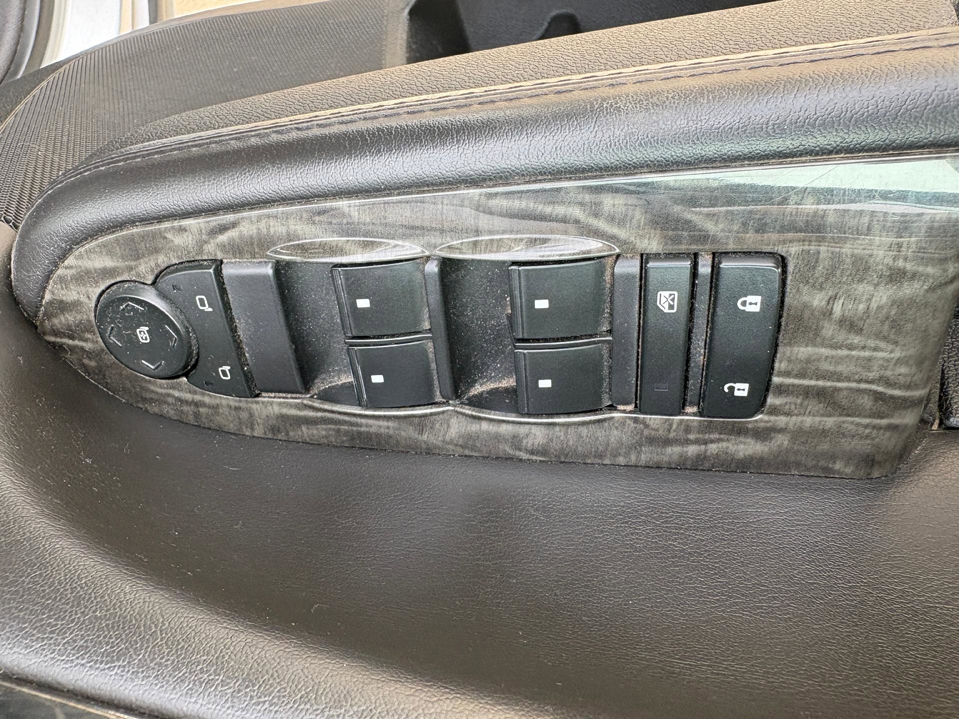 Used 2013 Buick Enclave Leather image 19