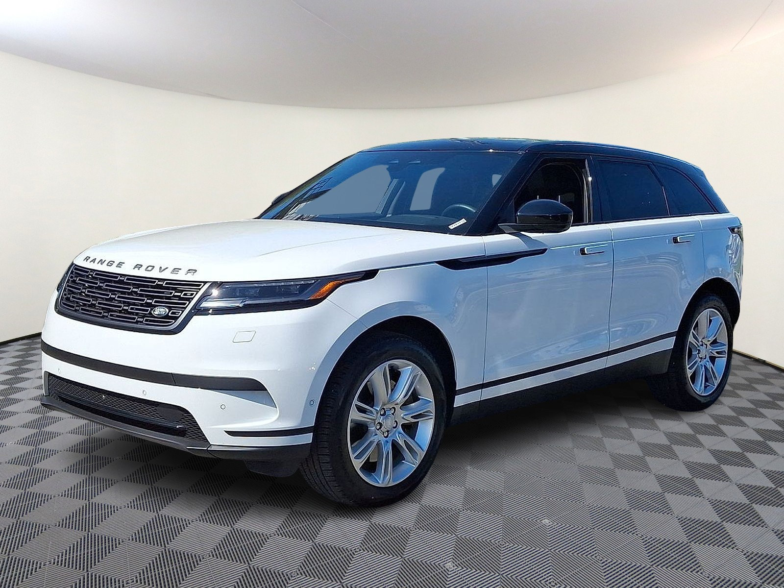 Certified 2026 Land Rover Range Rover Velar S AWD/4WD image 1