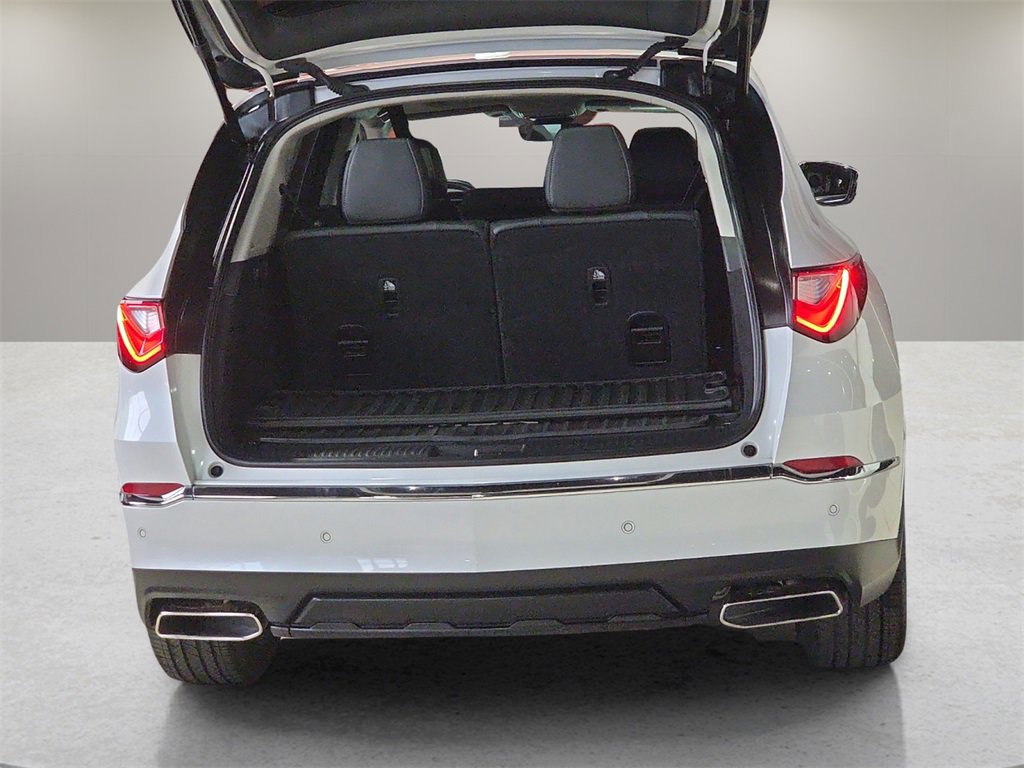 Used 2024 Acura MDX FWD w/ Technology Package image 10