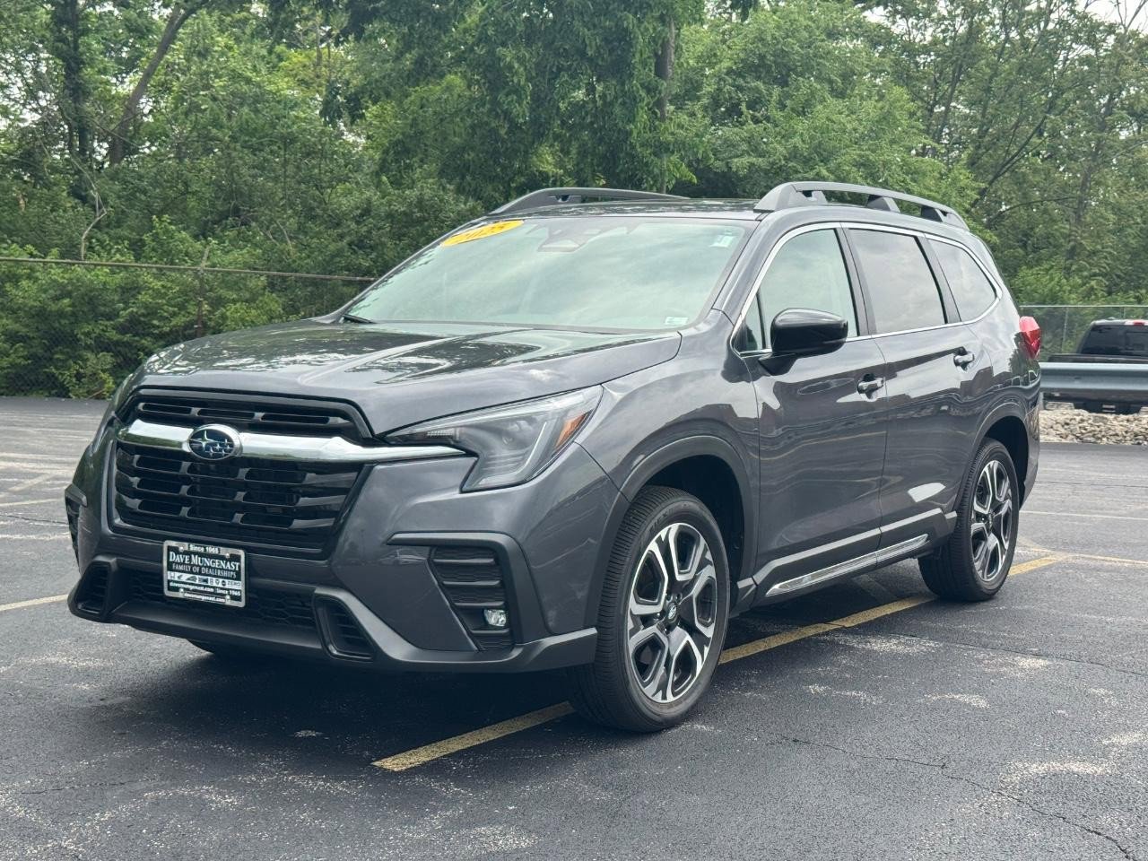 Used 2025 Subaru Ascent Limited AWD/4WD image 9