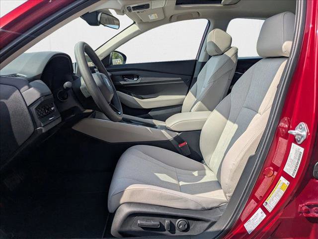 New 2025 Honda Accord SE image 4