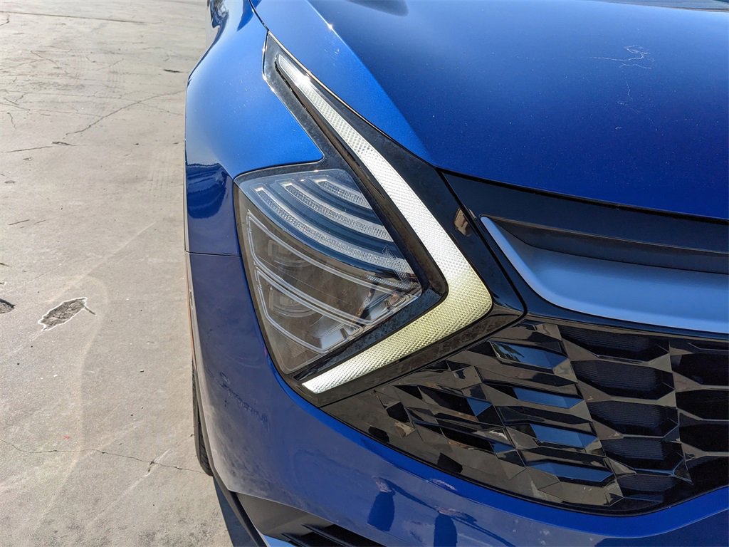 Certified 2024 Kia Sportage EX image 11