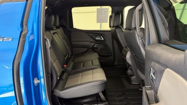 Used 2026 Chevrolet Silverado EV Trail Boss AWD/4WD image 30