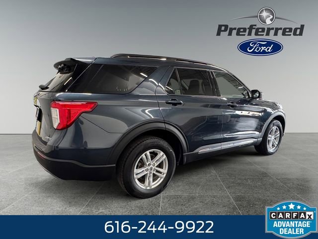 Used 2024 Ford Explorer XLT w/ Equipment Group 202A AWD/4WD image 17