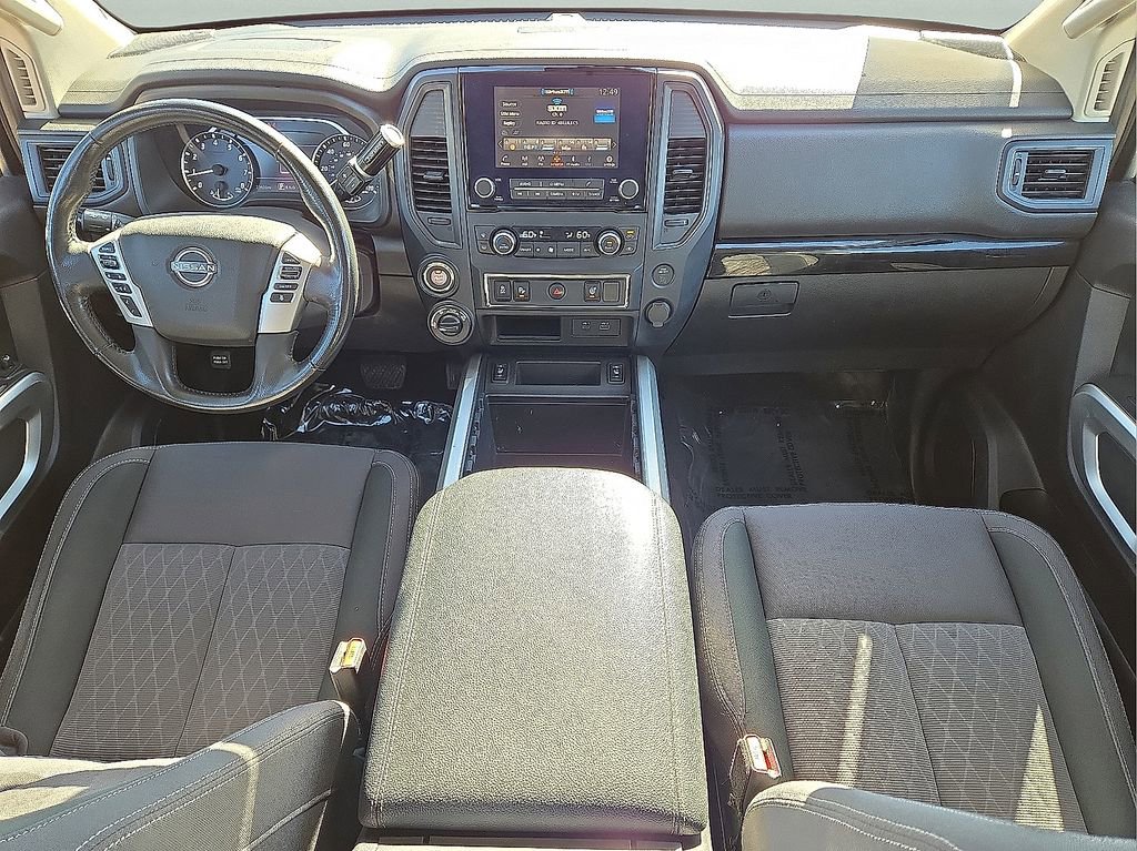 Used 2024 Nissan Titan SV w/ SV Convenience Package image 18