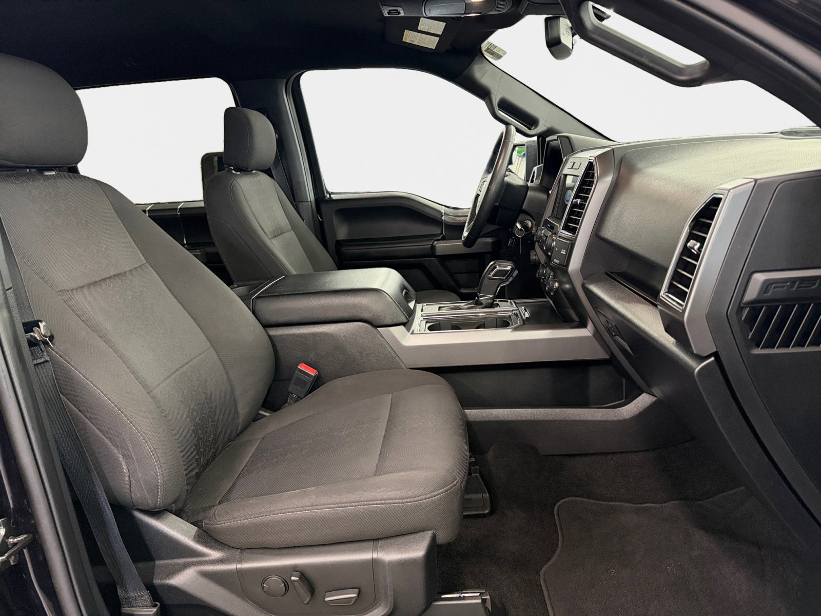 Used 2019 Ford F150 XLT w/ Equipment Group 302A Luxury image 12