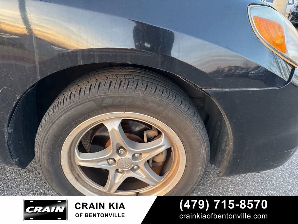 Used 2003 Toyota Matrix image 9