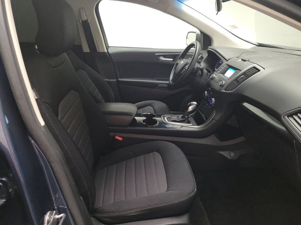 Used 2018 Ford Edge SE image 21