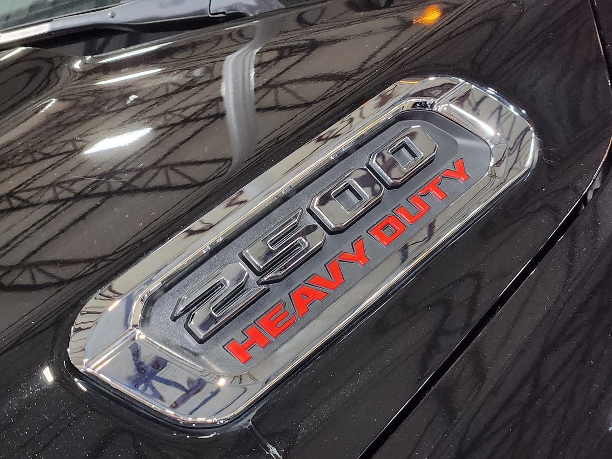Used 2022 RAM 2500 Limited AWD/4WD image 26