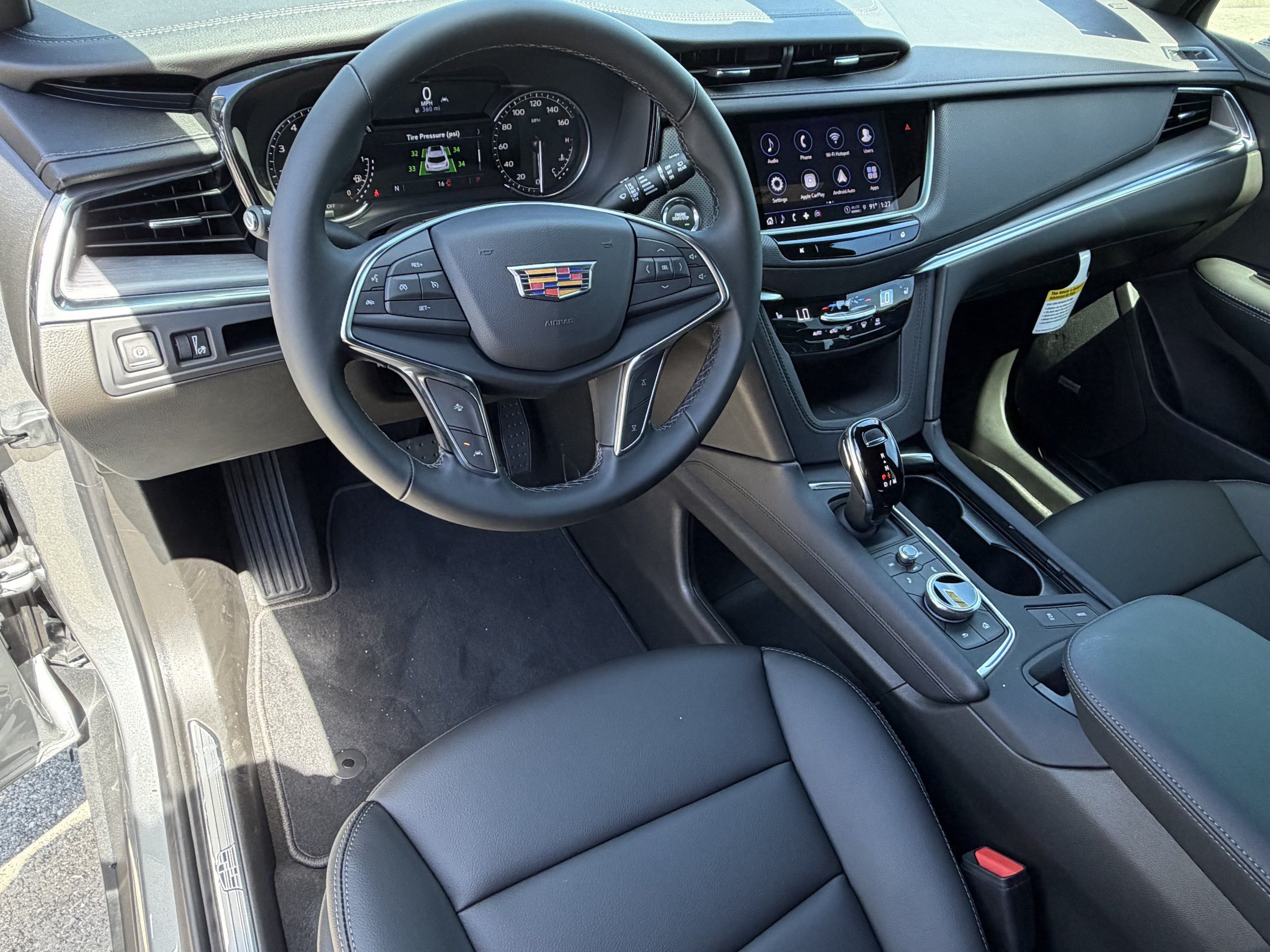 New 2026 Cadillac XT5 Luxury FWD image 14