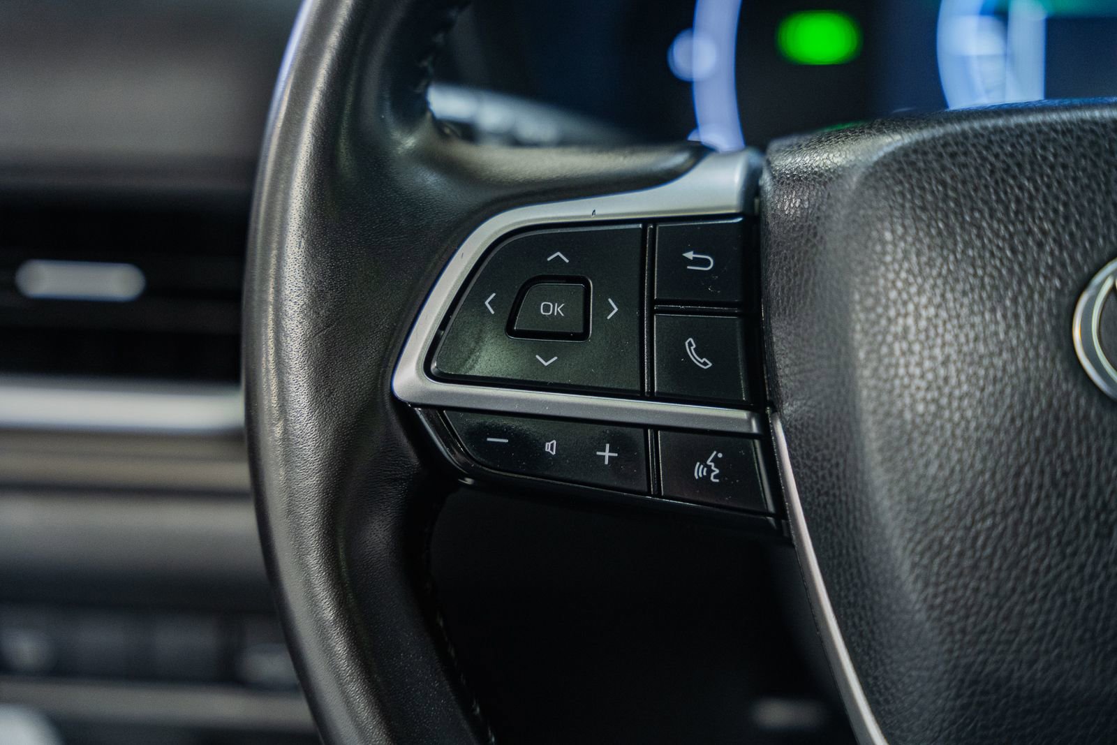 Used 2024 Toyota Grand Highlander XLE image 32