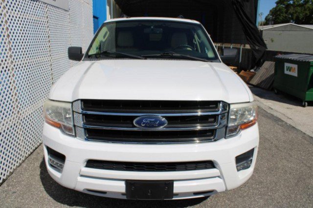 Used 2017 Ford Expedition EL XLT w/ Equipment Group 202A image 9