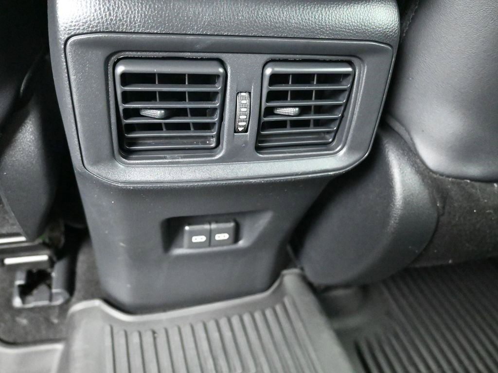 Used 2025 Toyota RAV4 XSE w/ Weather Package image 29