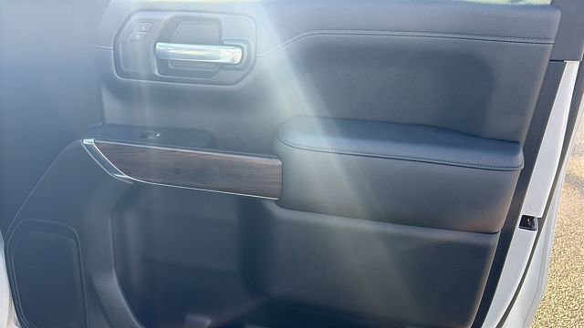 Used 2022 GMC Sierra 1500 SLT w/ SLT Convenience Package image 34