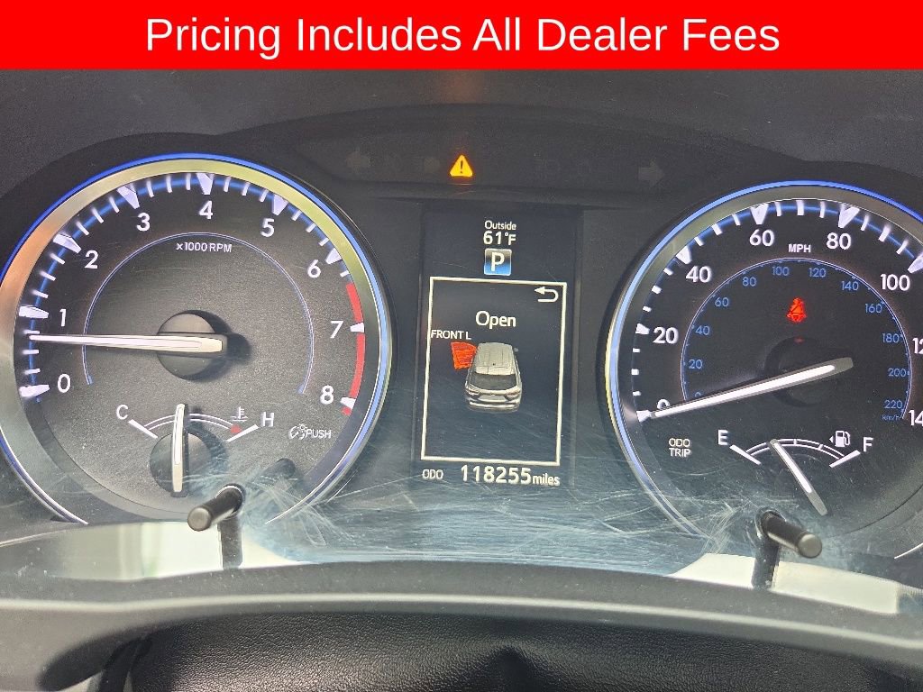 Used 2016 Toyota Highlander XLE AWD/4WD image 14