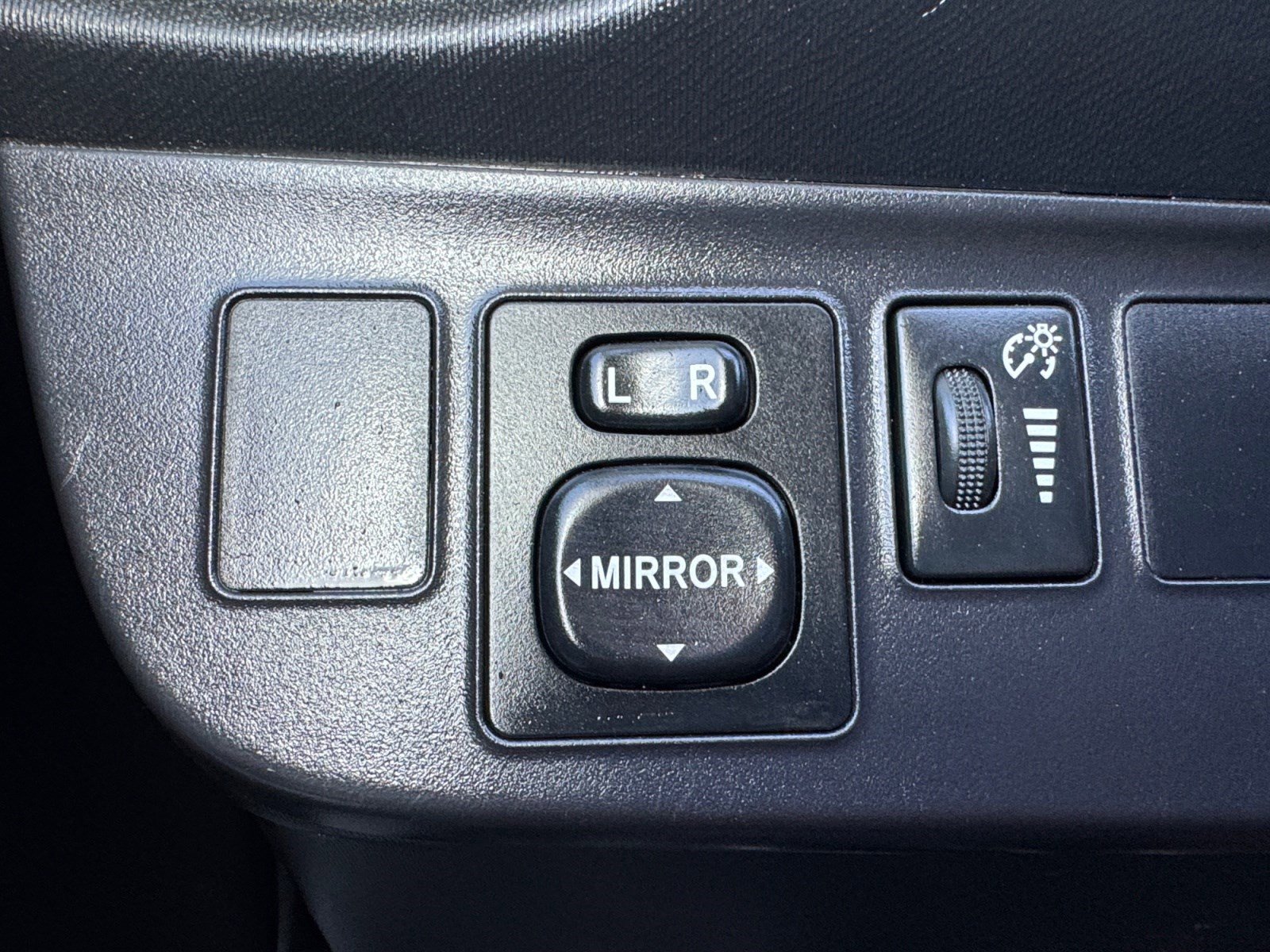 Used 2013 Toyota Prius C One image 20