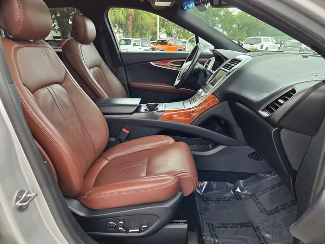 Used 2018 Lincoln MKX Reserve w/ Driver Assistance Package FWD image 20