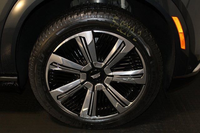 New 2025 Cadillac Escalade IQ Luxury 1 AWD/4WD image 39