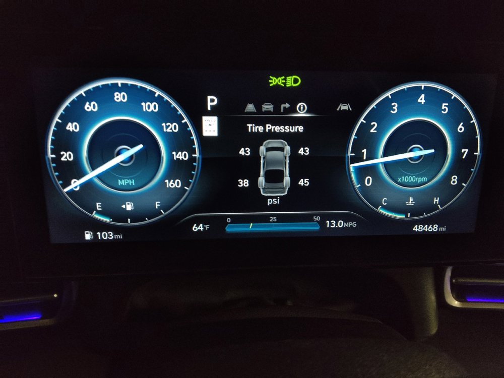 Used 2024 Hyundai Elantra SEL w/ Convenience Package FWD image 23