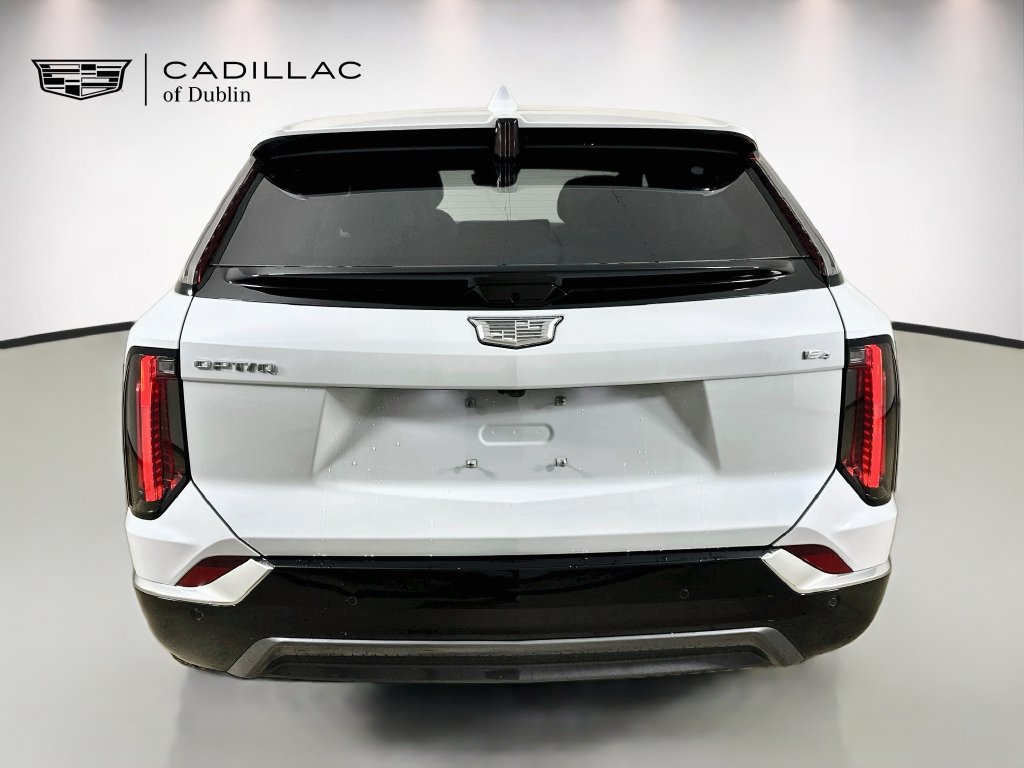 New 2027 Cadillac Optiq Premium Luxury w/ LPO, Floor Liner Package AWD/4WD image 6