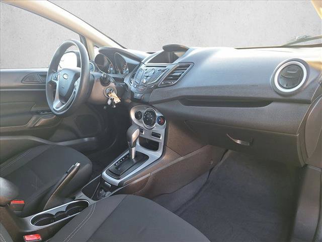 Used 2019 Ford Fiesta SE image 19