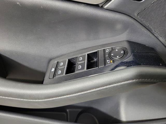 Used 2024 MAZDA MAZDA3 s FWD image 20