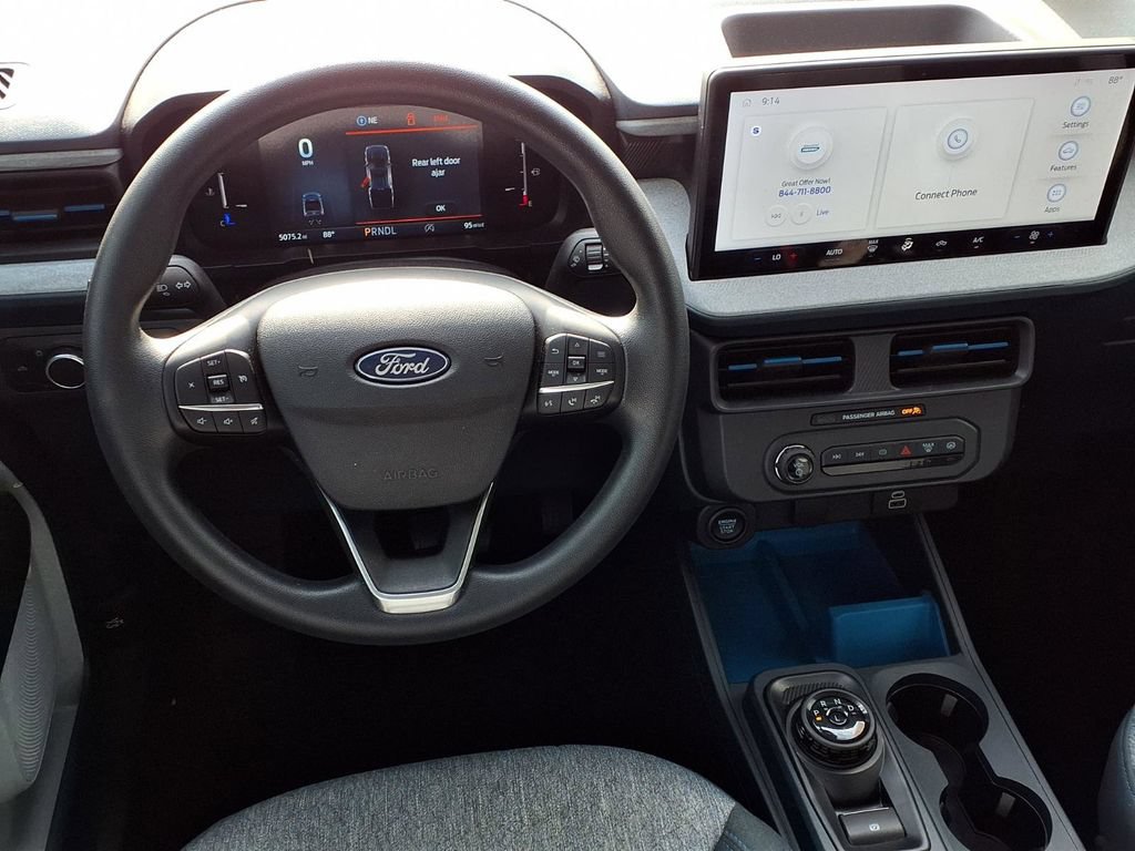 Used 2025 Ford Maverick XLT w/ Equipment Group 302A AWD/4WD image 14