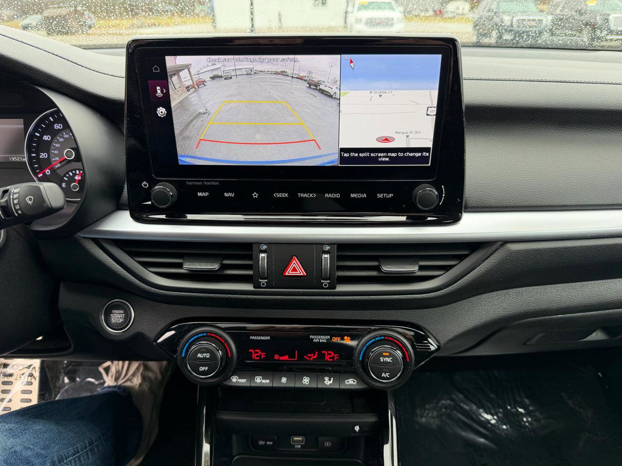 Used 2023 Kia Forte GT-Line w/ GT-Line Premium Package image 27