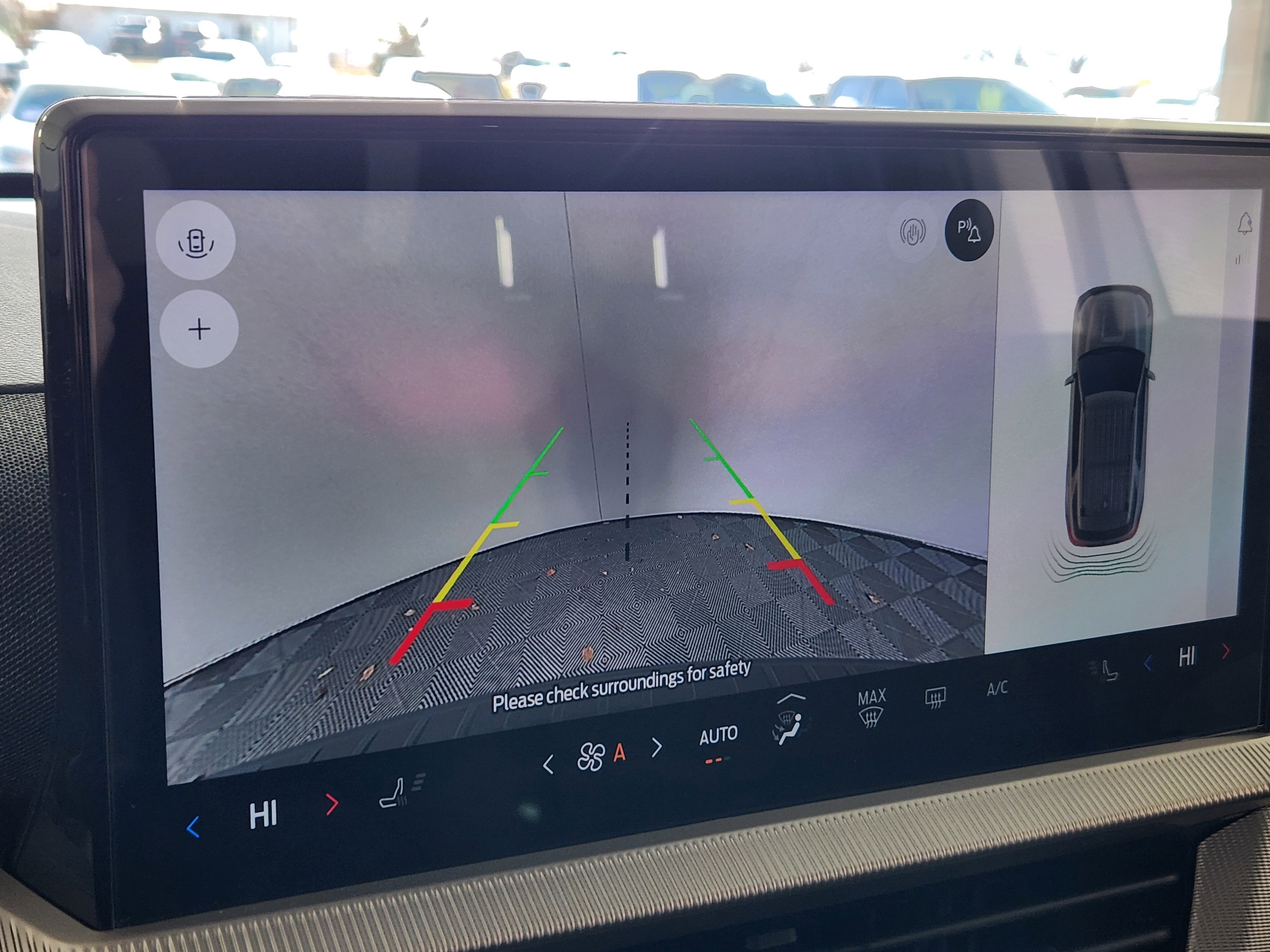 Used 2025 Ford Explorer Active image 22