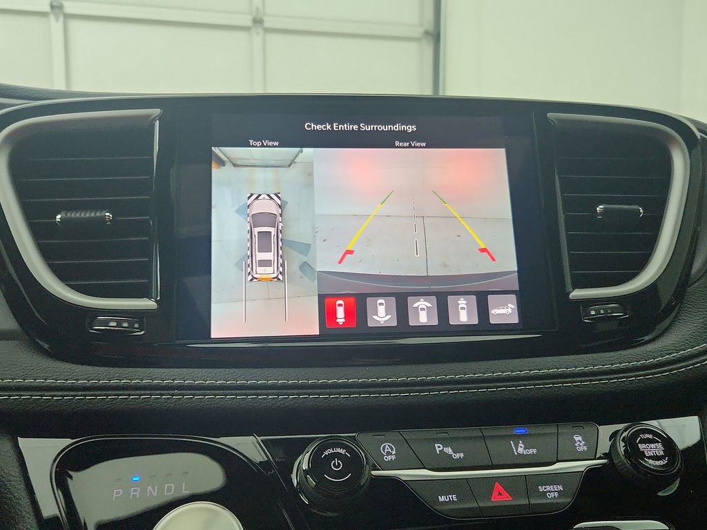 New 2026 Chrysler Pacifica Select image 25