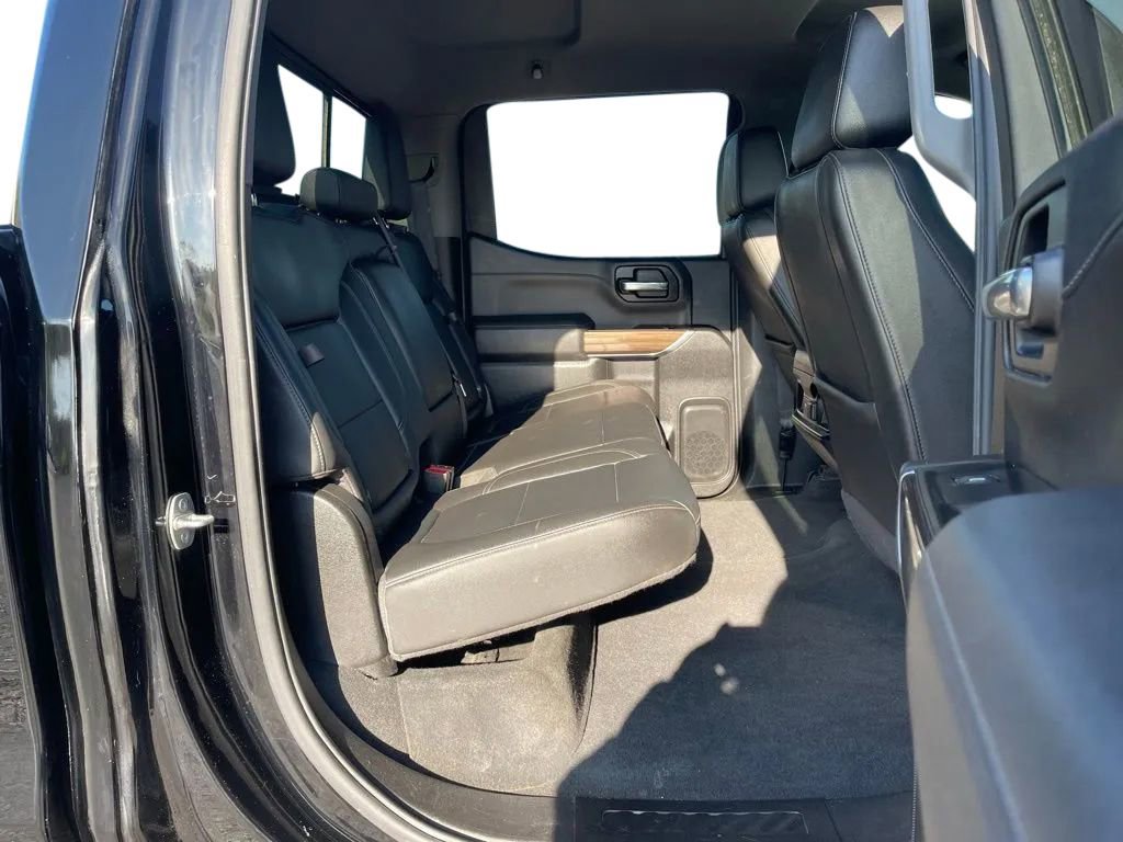 Used 2020 Chevrolet Silverado 1500 RST AWD/4WD image 16