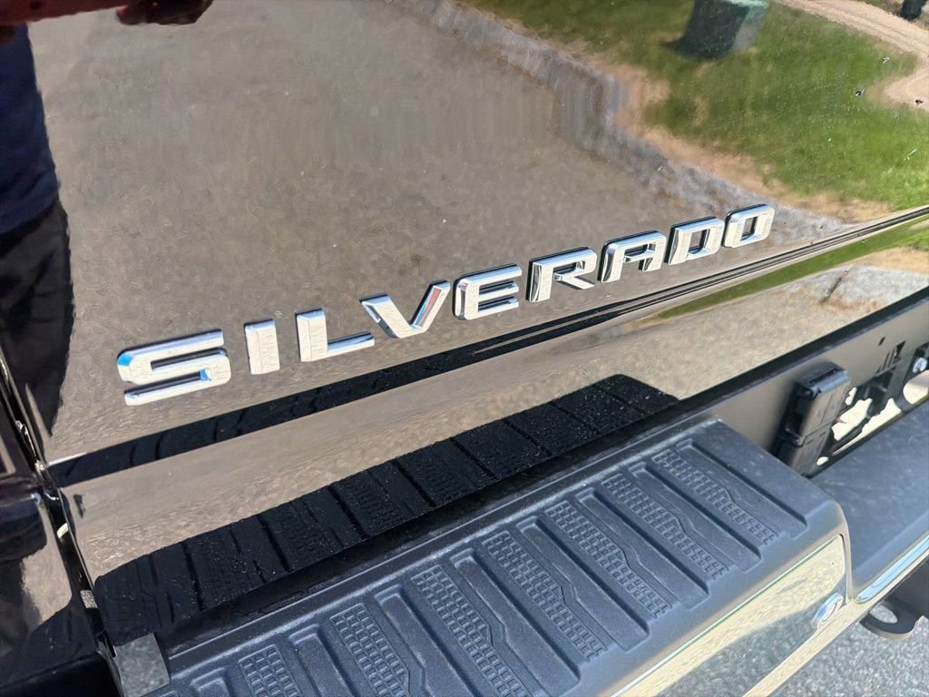 New 2026 Chevrolet Silverado 2500 LTZ w/ LTZ Plus Package AWD/4WD image 20