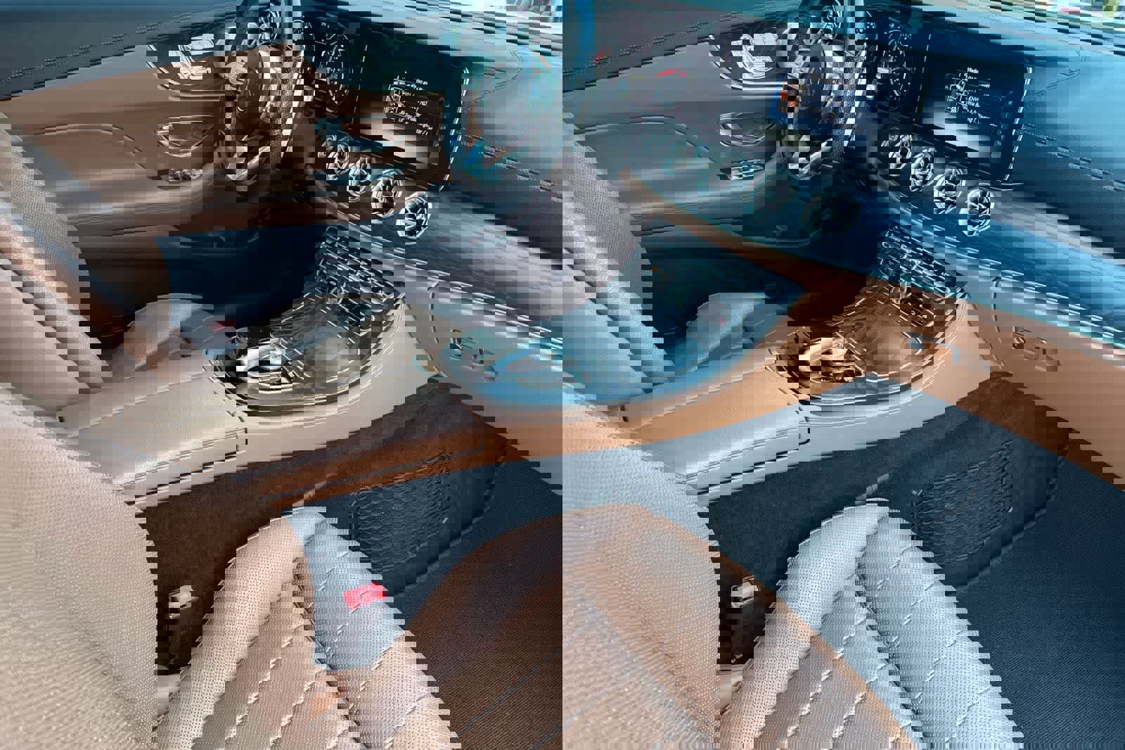 Used 2019 Mercedes-Benz E 450 Coupe w/ AMG Line Package image 16