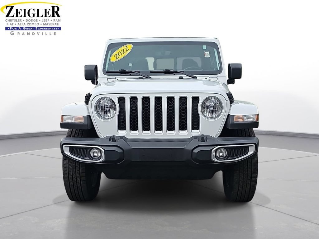 Used 2022 Jeep Gladiator Overland w/ Popular Equipment Package AWD/4WD image 2