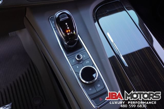 Used 2021 Cadillac Escalade ESV Premium Luxury AWD/4WD image 24