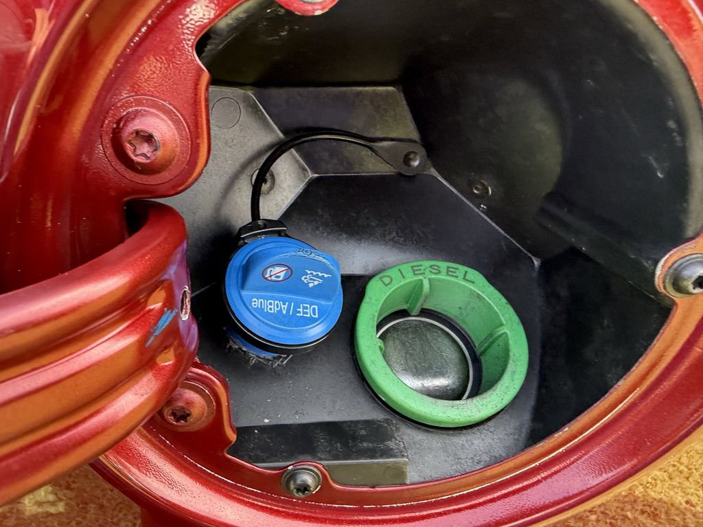 Used 2024 RAM 2500 Big Horn image 32