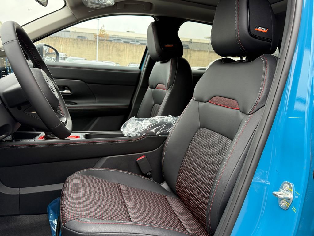 New 2026 Nissan Kicks SR w/ SR Premium Package image 15