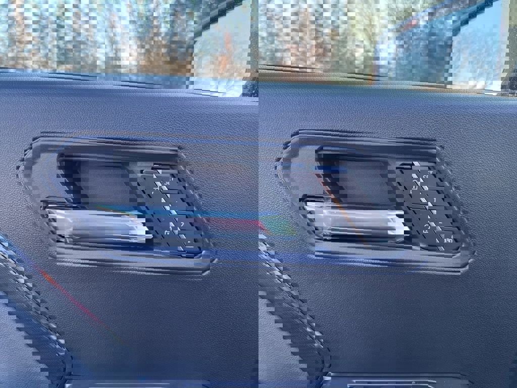 New 2026 GMC Canyon AT4X w/ LPO, Black Badging Package image 22