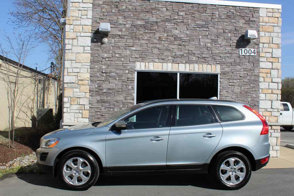 Used 2013 Volvo XC60 3.2 Premier image 8