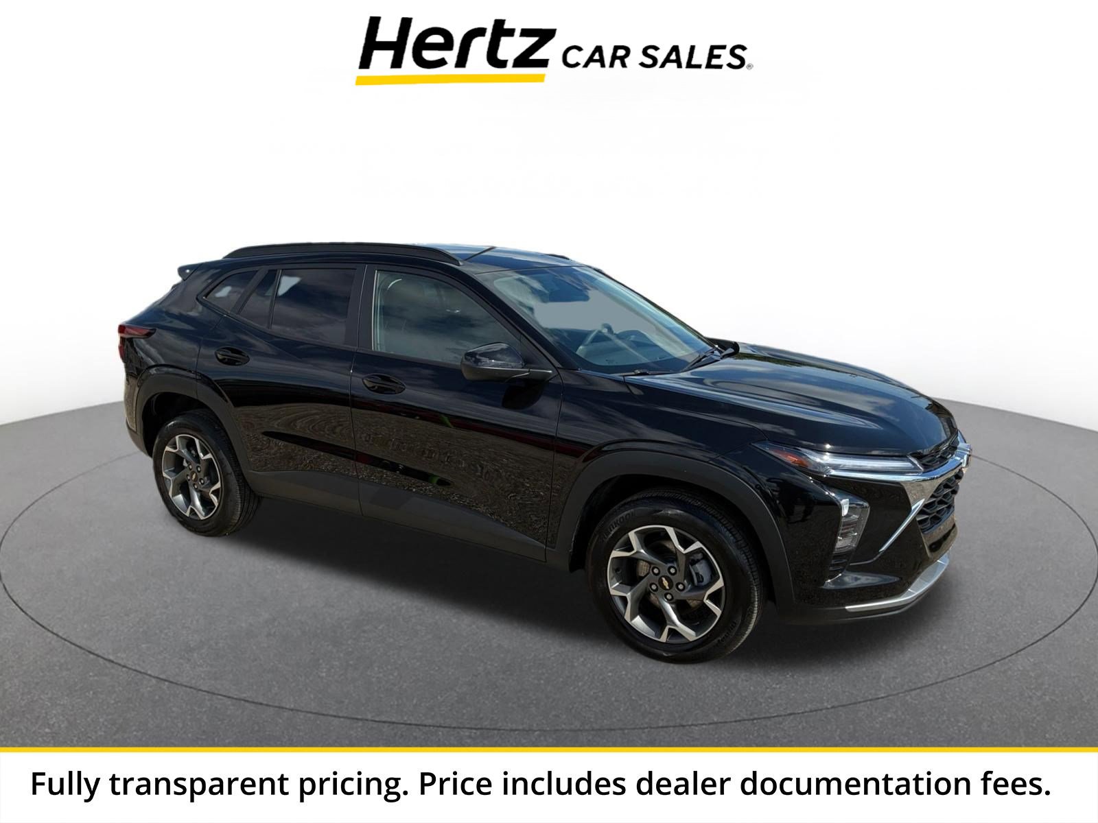 Used 2025 Chevrolet Trax LT FWD image 1