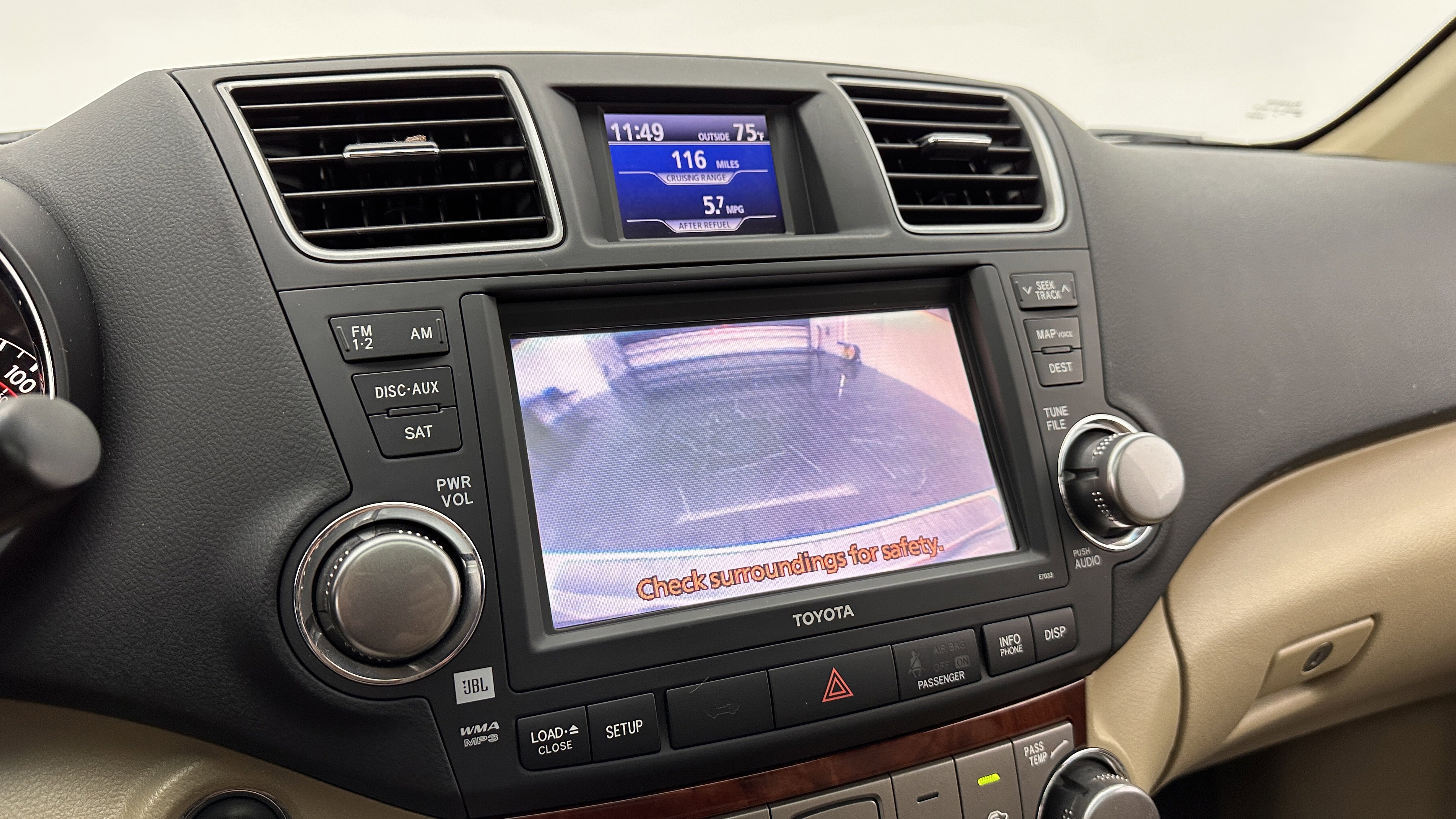 Used 2011 Toyota Highlander Limited image 18
