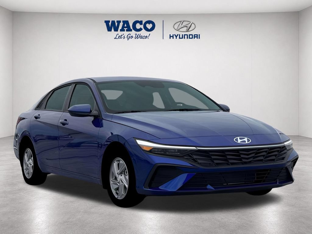 Used 2026 Hyundai Elantra SE w/ Cargo Package