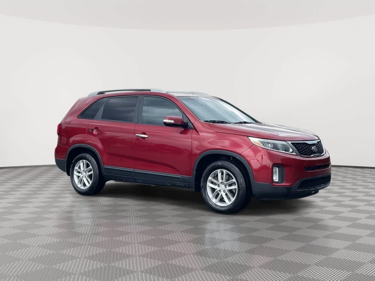 Used 2015 Kia Sorento LX FWD image 2