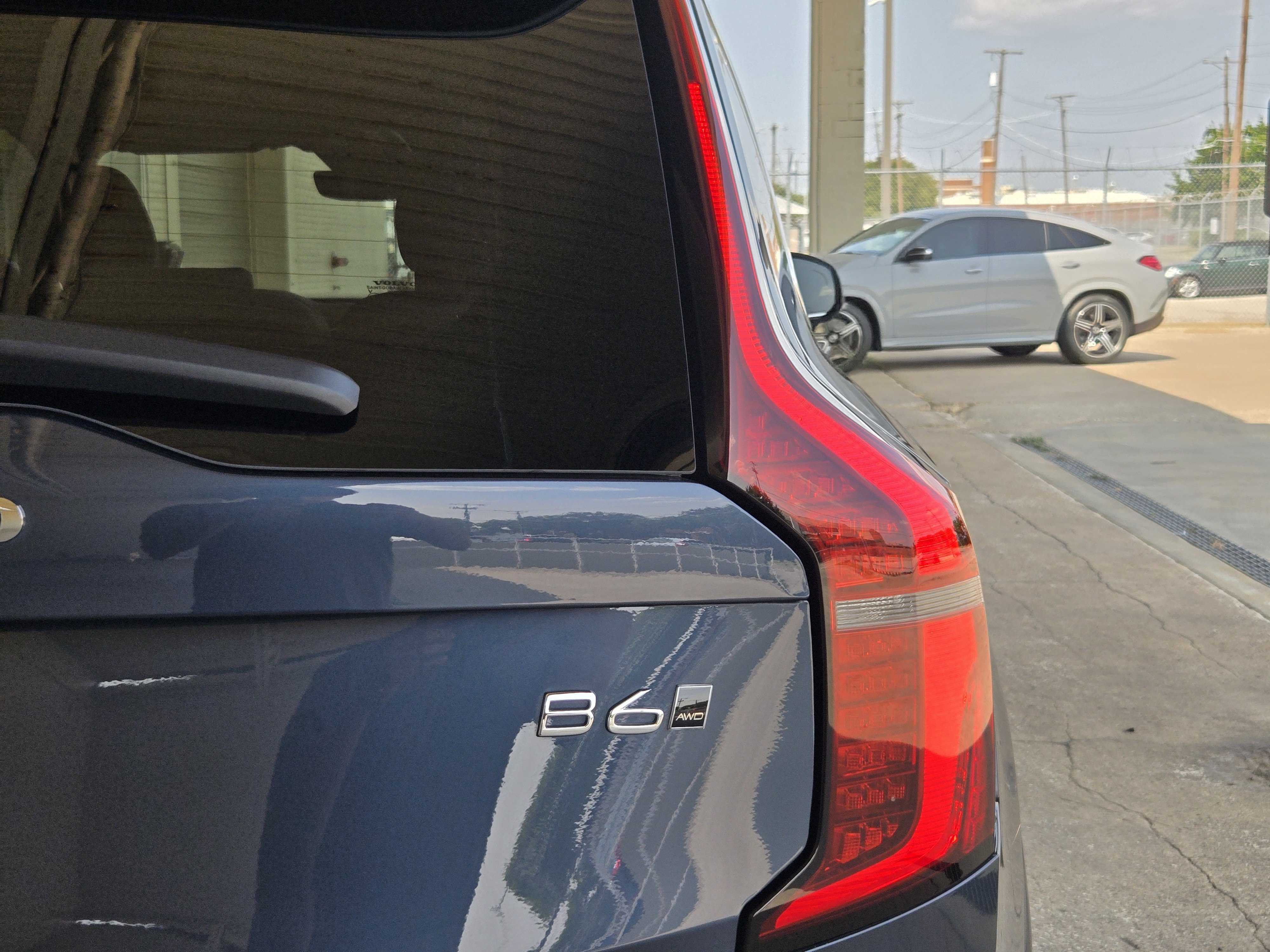 Certified 2026 Volvo XC90 B6 Plus w/ Protection Package Premier AWD/4WD image 49